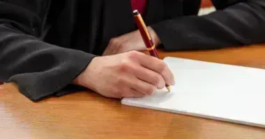 Ошибки в документах: когда они становятся проблемой в суде